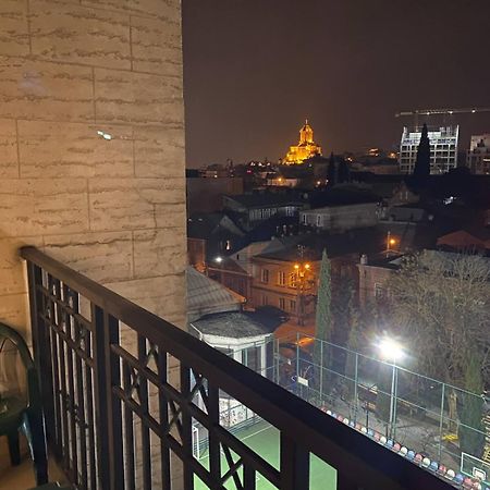 Cozy Apartment In Avlabari Tbilisi Exterior photo